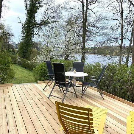 Haeuschen Ueber Der Lanke *