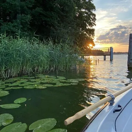 Haeuschen Ueber Der Lanke