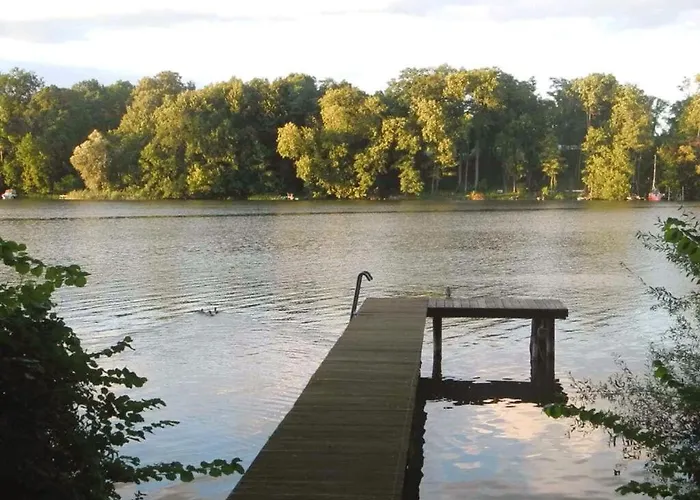 Haeuschen Ueber Der Lanke